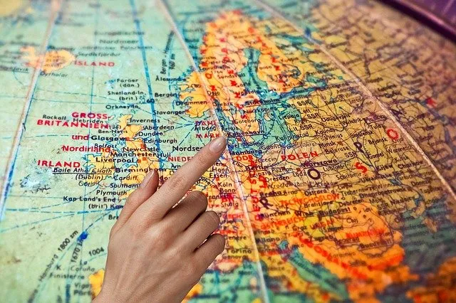 外国人留学生が日本に滞在する際の在留カード（ビザ）を延長・更新する方法